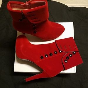 Red Velvet German boots